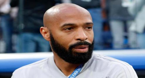 ديلي ميل: الملياردير المصري يضع هنري ضمن المرشحين لتدريب أستون فيلا 